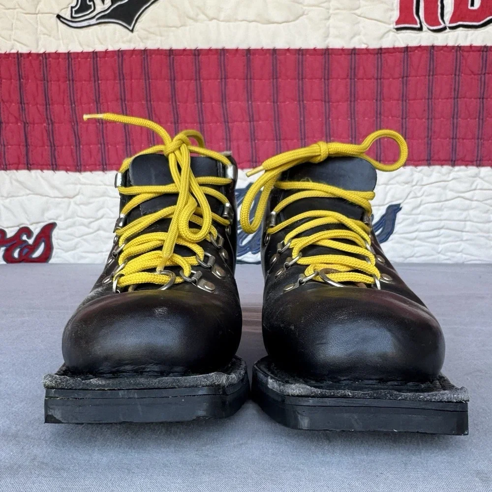 Size 6.5 Vibram Asolo Sport Snowpine Leather Boots 5507 Snow Ski X-Country Mens